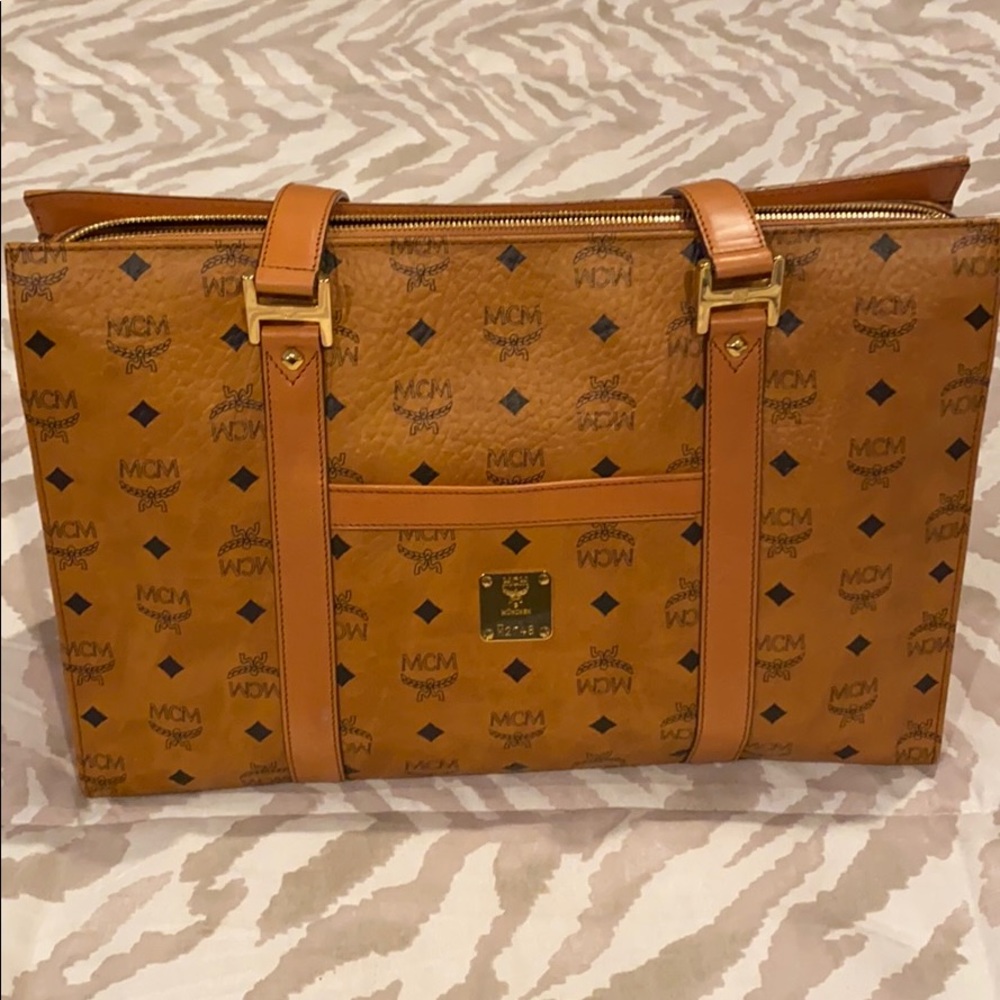 MCM Heritage Shoulder Bag